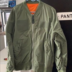 New Warm Weather Alpha Industries Flight Jacket XL